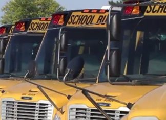 Unmarked school bus trying to pick up kids in Michigan (Report)