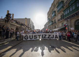 Slain reporter's family appears at libel trial in Malta (Report)