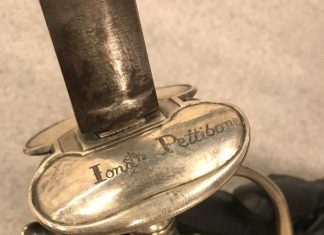 Rare Revolutionary War sword to go on display for the first time (Report)