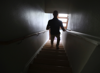 Domestic abuse shelters for men help spotlight male victims (Report)