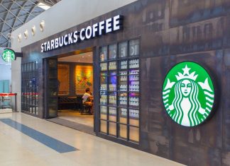 Couple calls out Starbucks after wife nearly choked on her drink (Report)