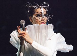 Bjork shares her sexual harassment experience and praises the ‘inspiring’ women currently speaking out (Report)