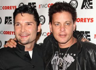 Corey Haim’s mother labels Corey Feldman a “scam artist” over Hollywood paedophile ring claims (Report)