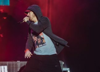 Eminem to donate proceeds from New Zealand lawsuit to hurricane relief efforts (Report)