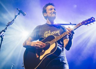 Frank Turner to rework old songs for new ‘Songbook’ album (Report)