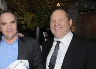 Bob Weinstein slams “sick and depraved” brother Harvey Weinstein (Report)