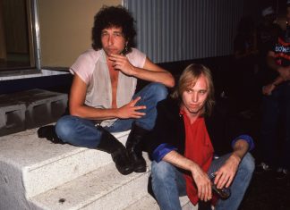 Watch Bob Dylan pay tribute to Tom Petty with ‘Learning To Fly’ cover (Report)