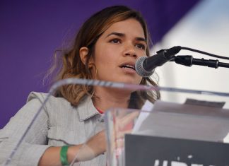 America Ferrera says she was sexually assaulted at the age of 9 (Report)