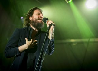 Father John Misty shares country version of his track ‘Pure Comedy’ (Report)