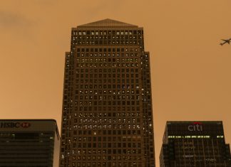 The UK’s apocalyptic red sky looks like a lot of people’s favourite films (Report)