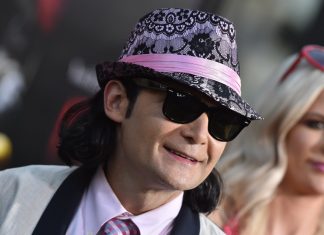 Corey Feldman calls drug-related arrest a “shakedown” (Report)