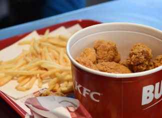Ever wondered why KFC only follow 11 people on Twitter? The answer is pretty hilarious. (Report)
