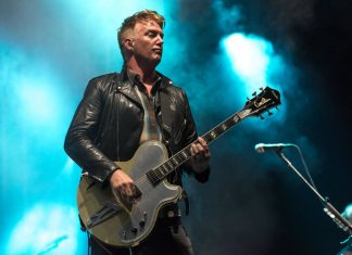 Queens Of The Stone Age are giving away free tickets to Madison Square Garden show on the New York Subway (Report)