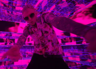 Frank Carter teams up with Samsung for innovative ‘Spray Paint Love’ music video (Report)