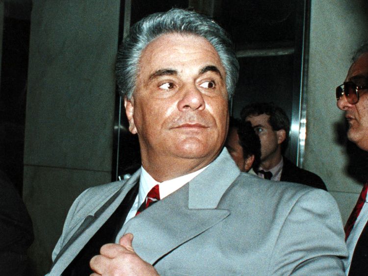 Former Mafia boss John Gotti, who died in 2002, pictured here in 1990