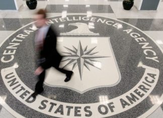 Ex-CIA worker charged with leaking secrets (Report)