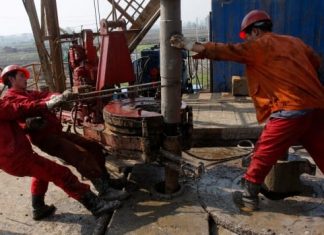 How Trump’s tariff fight with China could draw in the world’s oil powers (Report)