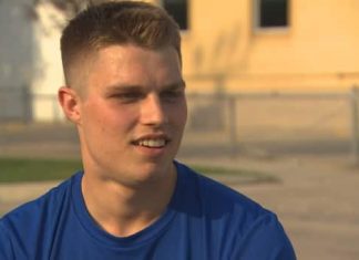 Gay football player finds acceptance after nearly quitting because of homophobia (Report)