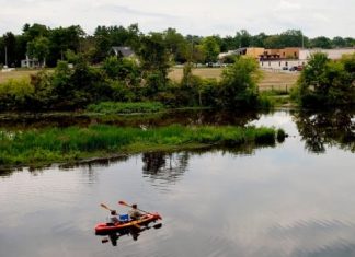Health: Chemicals found in some U.S. water supplies more toxic than previously thought, report says (Report)