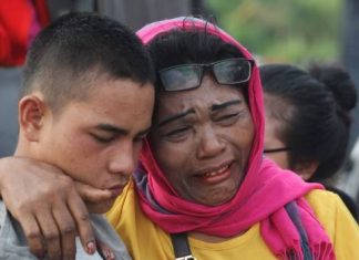 Indonesia ferry deaths rise to more than 190 as survivors report severe overcrowding (Report)