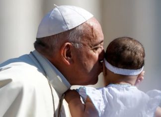 Pope criticizes Trump administration policy on migrant family separation (Report)