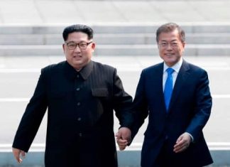 Korean officials meet to discuss reunions of families separated by war (Report)