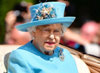 UK: The Queen once hid in behind a bush to avoid Romanian dictator Nicolae Ceausescu | Royal | News