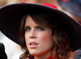 UK: Princess Eugenie releases images on Instagram from her childhood spine operation | Royal | News