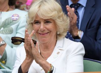 Camilla opts for comfort in BUNION-correcting shoes for Wimbledon | Royal | News (Details)