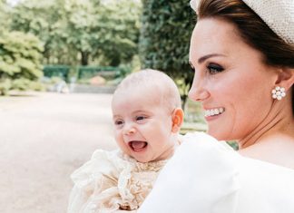 Prince Louis GIGGLES: Kate and baby Louis in beautiful picture in royal christening shot | Royal | News (Details)