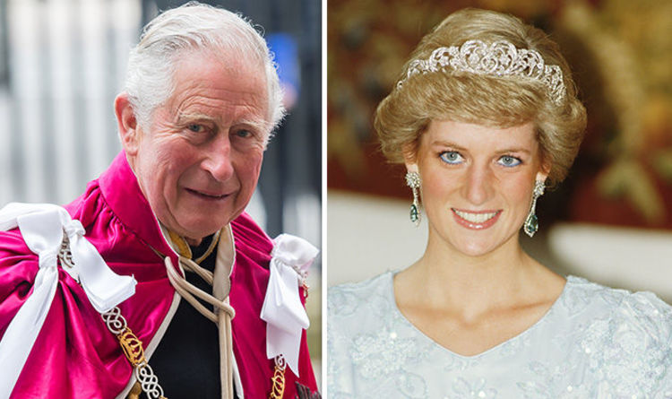 The Real Reason Queen Elizabeth Ordered Princess Diana to Divorce Prince Charles
