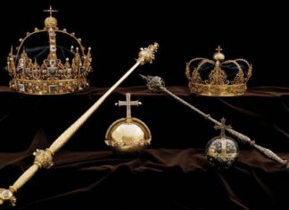 Sweden’s stolen crown jewels: Precious items may have been MELTED DOWN and sold on | Royal | News (Details)