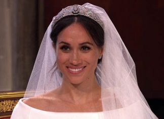 Meghan blooms for the cameras | Royal | News (Details)