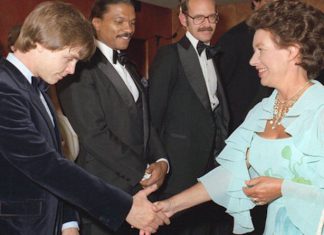 Royal News: Mark Hamill was PRANKED when he met Princess Margaret in 1980 | Royal | News (Details)