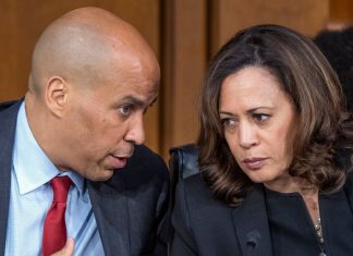 Cory Booker and James Clapper bombs: two more packages suspected Cory Booker and James Clapper bombs: two more packages suspected