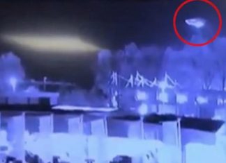 Leicester helicopter: CCTV footage captures crash (Video) Leicester helicopter: CCTV footage captures crash (Video)