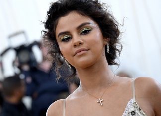 Selena Gomez Isn’t Instagram’s Most Followed User Anymore, Report Selena Gomez Isn't Instagram's Most Followed User Anymore, Report