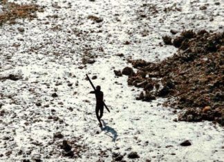 Andaman tribe Kills US tourist by arrow-shooting (Report) Andaman tribe Kills US tourist by arrow-shooting (Report)