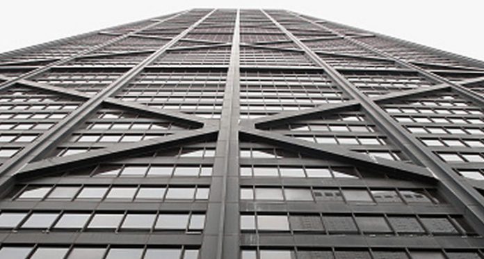 Elevator plummets 84 floors in Chicago skyscraper, Report