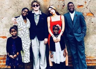 Madonna Shares Photo Of All 6 Of Her Children Madonna Shares Photo Of All 6 Of Her Children