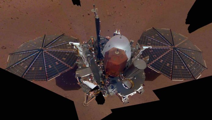 InSight Takes Its First Mars Selfie (Picture)