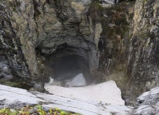 Sarlacc’s pit, Canada’s Largest Cave Discovered Sarlacc's pit, Canada's Largest Cave Discovered