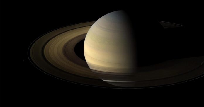 Saturn losing rings at 'worst-case-scenario' rate (NASA)