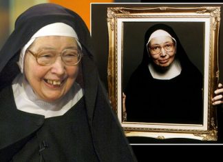 Sister Wendy Beckett, BBC Star and Famed Art Historian, is dead at 88 Sister Wendy Beckett, BBC Star and Famed Art Historian, is dead at 88