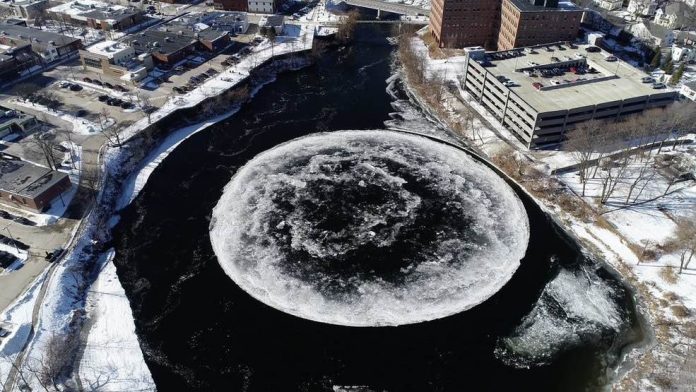 Maine: Massive spinning ice disc forms in US river