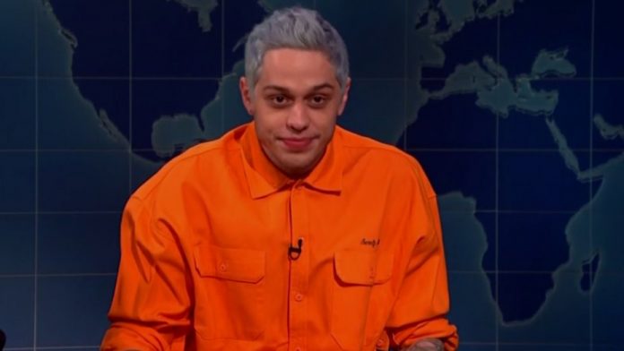 Pete Davidson Returns To Stand-Up Comedy After Suicide Scare, Report