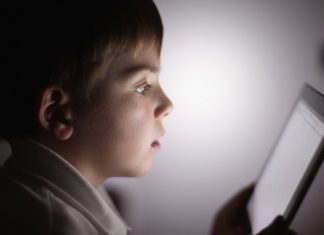 Screen Time Delays Development In Young Kids, Study Screen Time Delays Development In Young Kids, Study