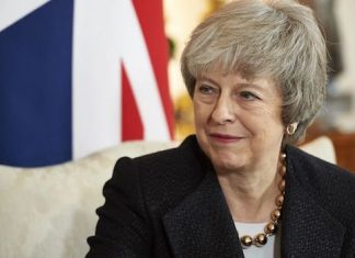 Theresa may, Brexit poll: Tory members demand NO DEAL over exit agreement Theresa may, Brexit poll: Tory members demand NO DEAL over exit agreement