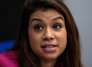 Tulip delays giving birth for Brexit vote, Report Tulip delays giving birth for Brexit vote, Report