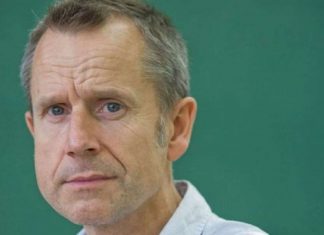 British comedian Jeremy Hardy dies of cancer aged 57 British comedian Jeremy Hardy dies of cancer aged 57